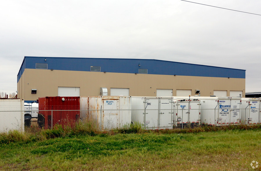 602 19 Ave, Nisku, AB for lease - Building Photo - Image 3 of 3