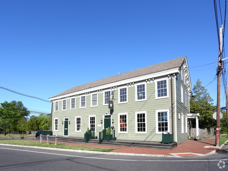 2 Crosswicks Chesterfield Rd, Chesterfield, NJ for sale - Primary Photo - Image 1 of 1