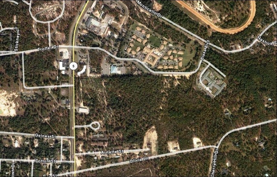 NC Hwy 5, Pinehurst, NC for sale - Primary Photo - Image 1 of 15