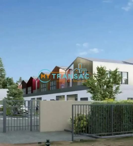 Flex in Montgeron for sale - Building Photo - Image 2 of 9