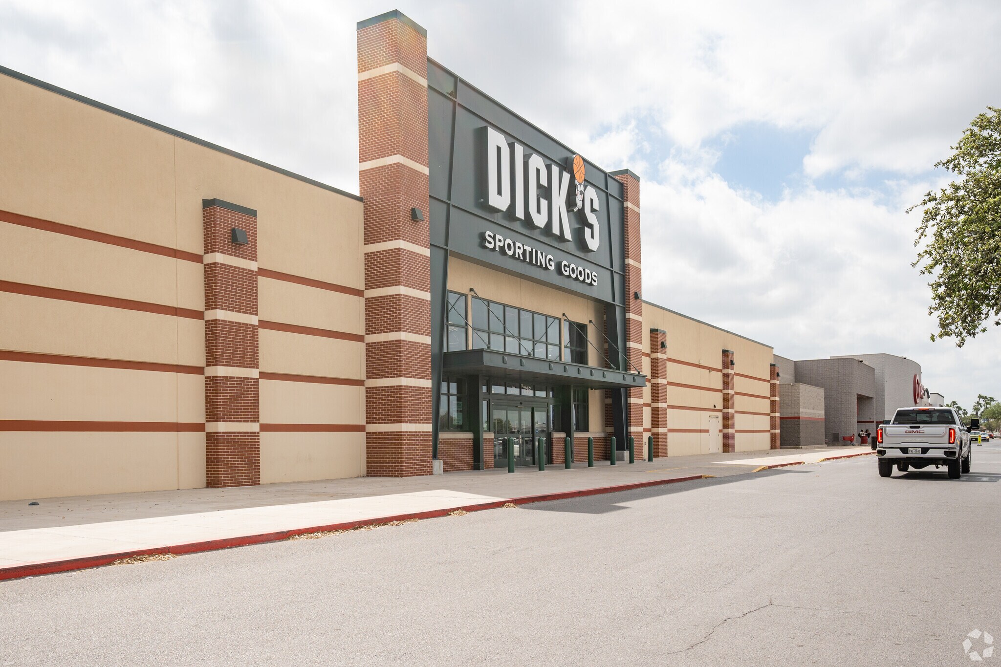 716-732 E US Highway 83, McAllen, TX for sale Primary Photo- Image 1 of 1