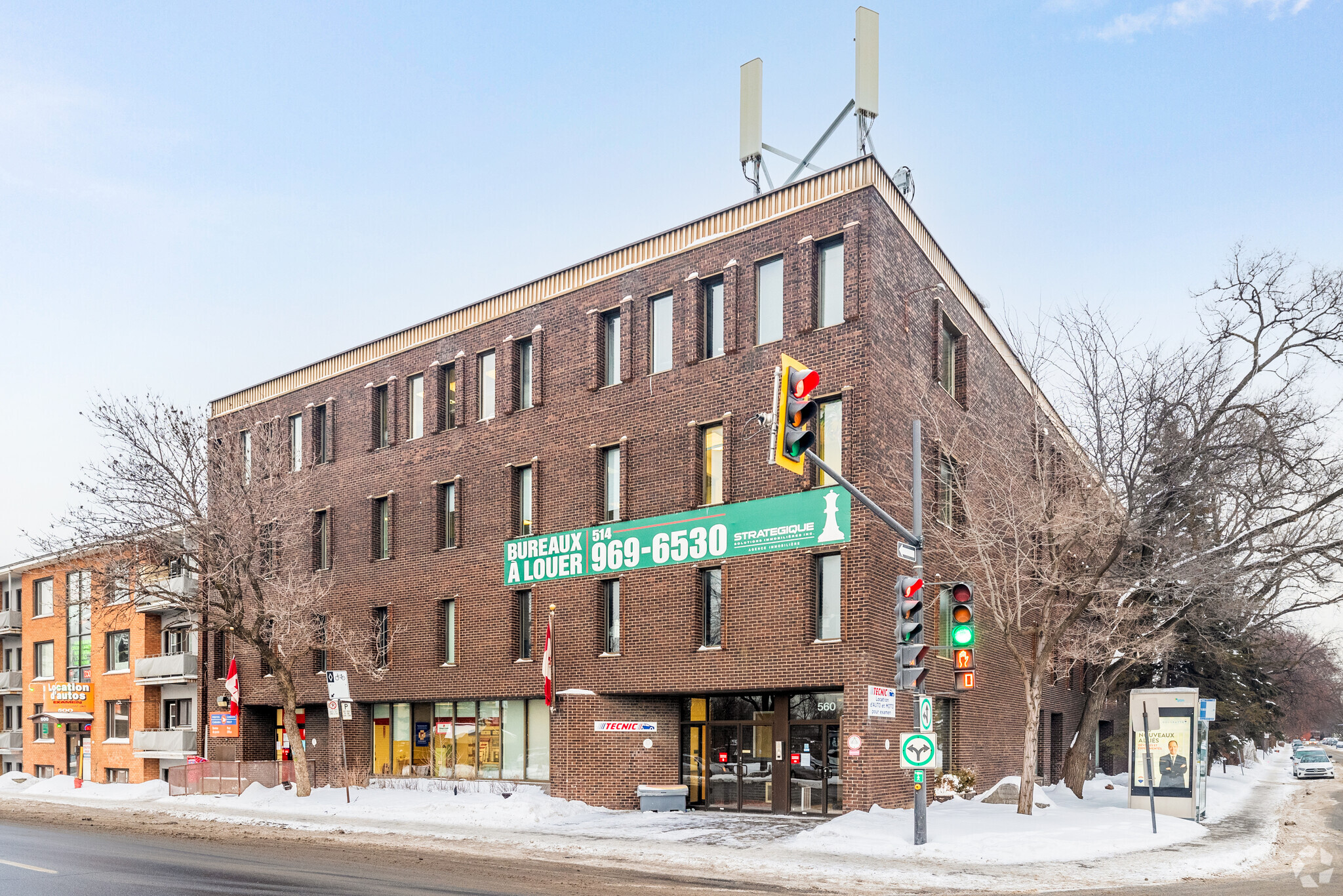 560 Boul Henri-Bourassa O, Montréal, QC for lease Primary Photo- Image 1 of 4