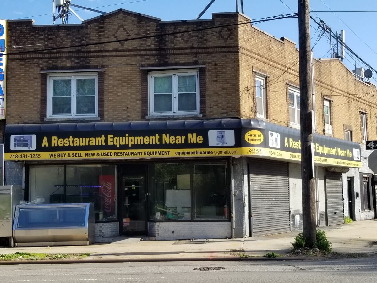 24102 S Conduit Ave, Rosedale, NY 11422