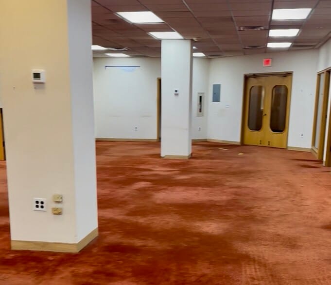 400 Delancy St, Newark, NJ for lease - Building Photo - Image 2 of 17