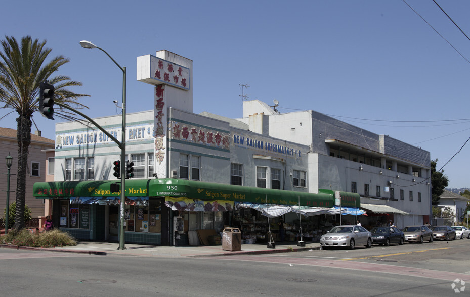 952 International Blvd, Oakland, CA for sale - Primary Photo - Image 1 of 6