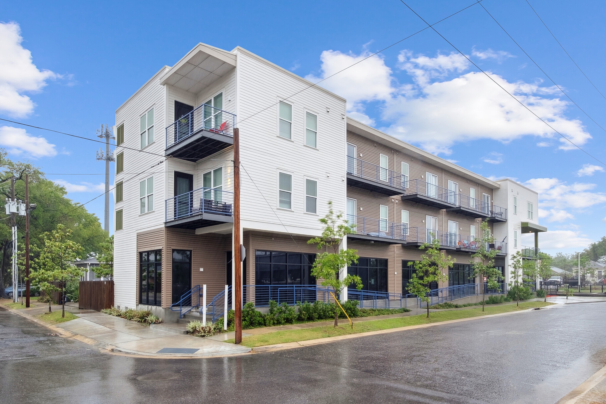 3001 Conti St, New Orleans, LA for lease Building Photo- Image 1 of 7