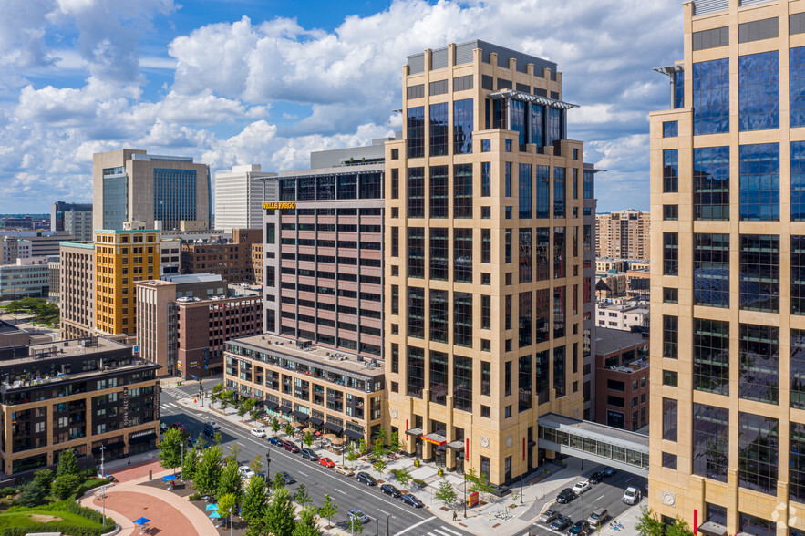 550 S 4th St, Minneapolis, MN for sale - Primary Photo - Image 1 of 1