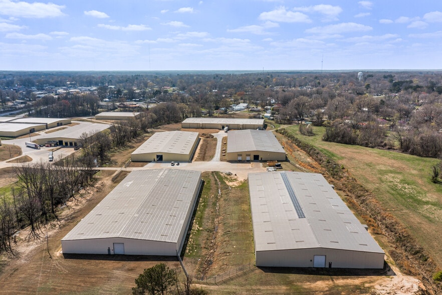 1200 Lyell St, Milan, TN for lease - Building Photo - Image 2 of 25