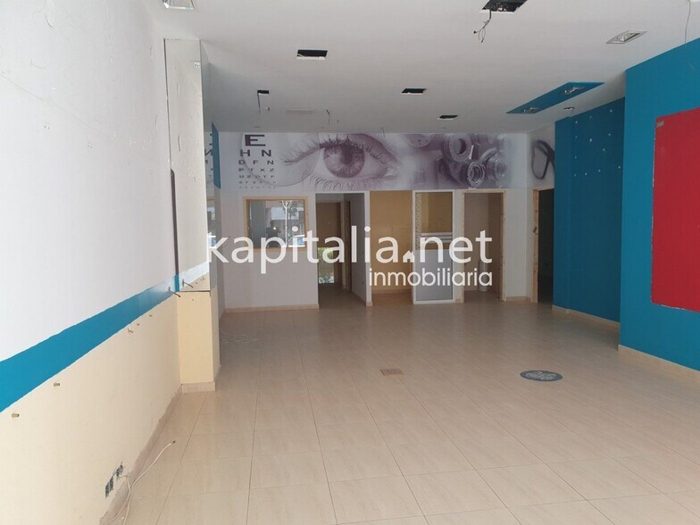 Retail in Ontinyent, Valencia for lease - Building Photo - Image 2 of 4