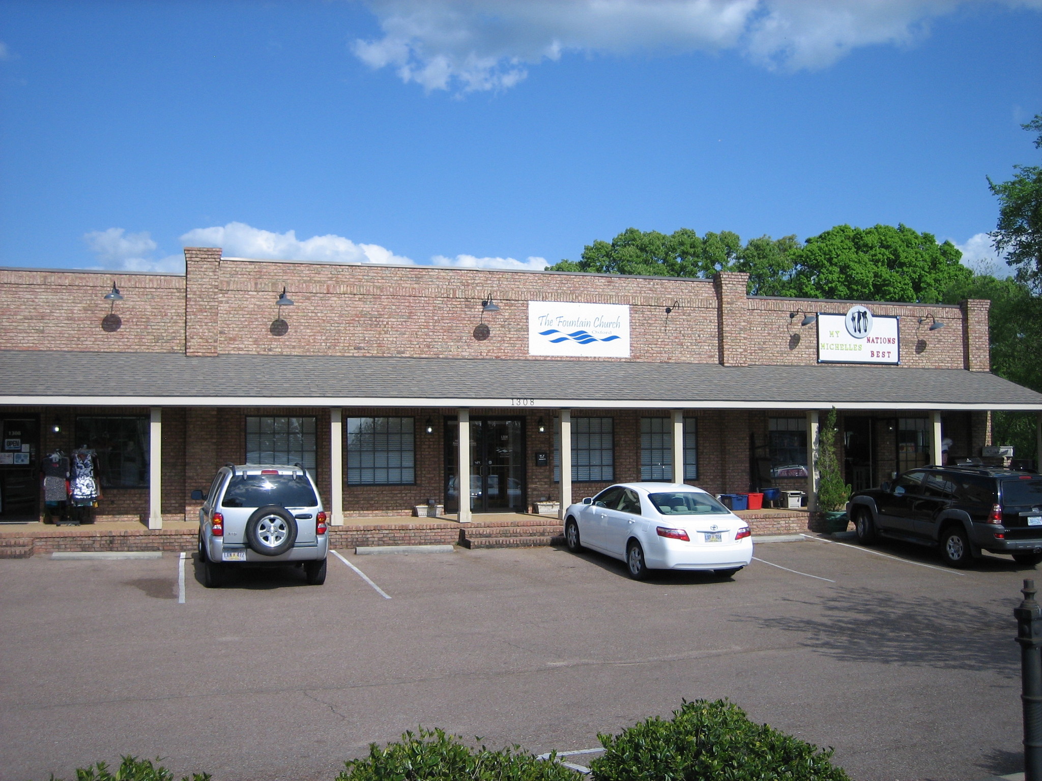 1308 N Lamar Blvd, Oxford, MS for sale Building Photo- Image 1 of 1