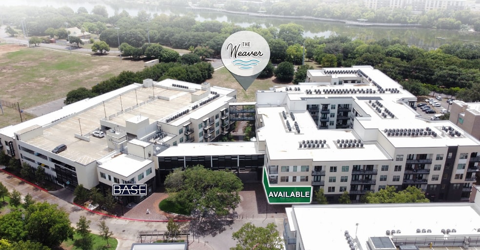 31 Navasota St, Austin, TX for lease - Building Photo - Image 1 of 4