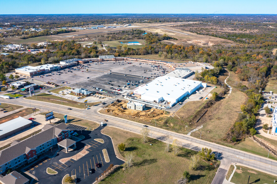 1200 Lonnie Abbott Industrial Blvd, Ada, OK for sale - Building Photo - Image 1 of 27