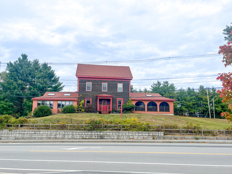 1871 Forest Ave, Portland, ME for sale - Building Photo - Image 2 of 11