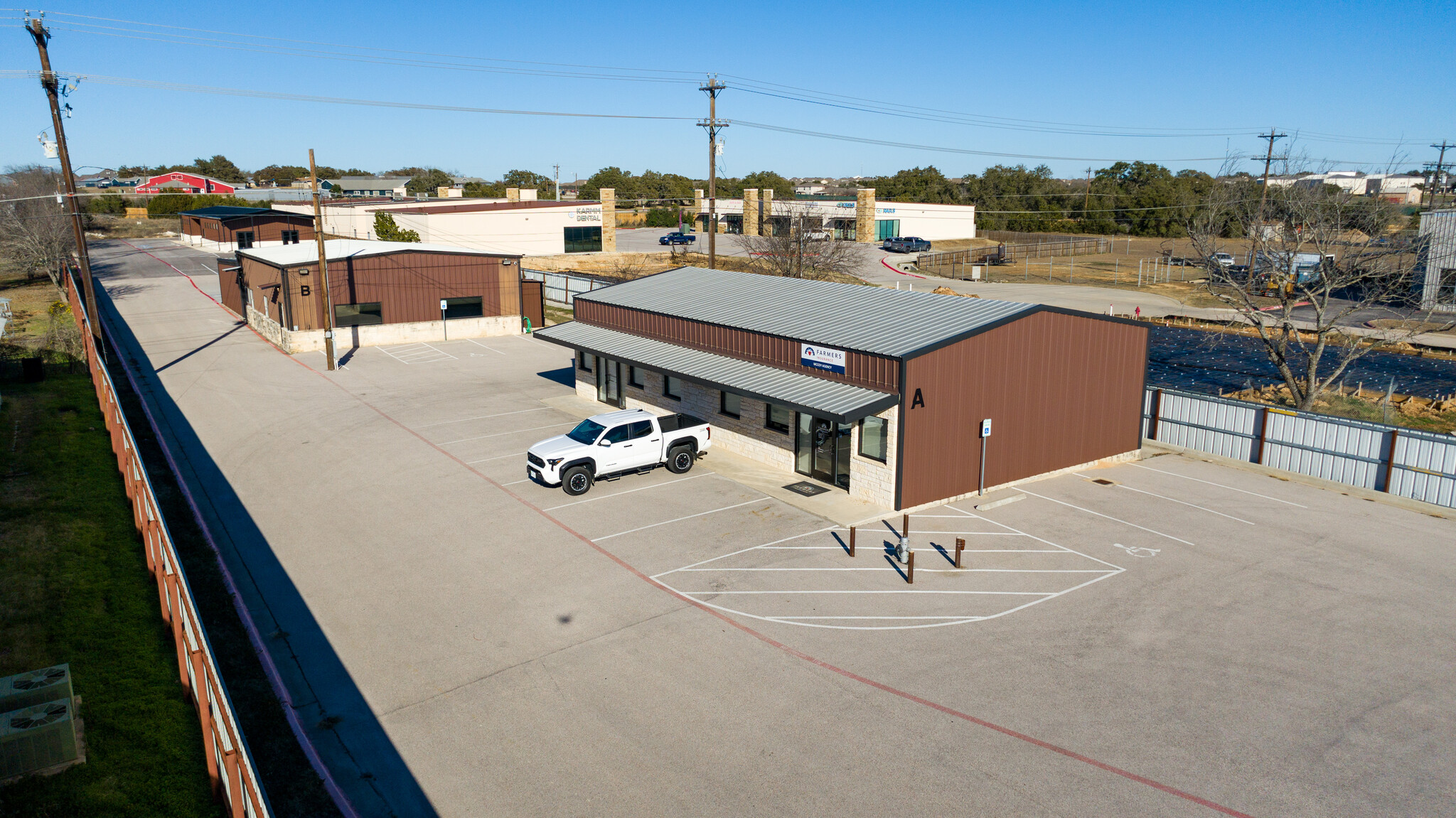 Iron B Crossing Business Center portfolio of 3 properties for sale on LoopNet.com Building Photo- Image 1 of 31