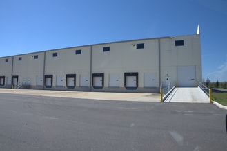 3240 Clover Ridge Ave, Ruskin, FL for lease Building Photo- Image 2 of 9