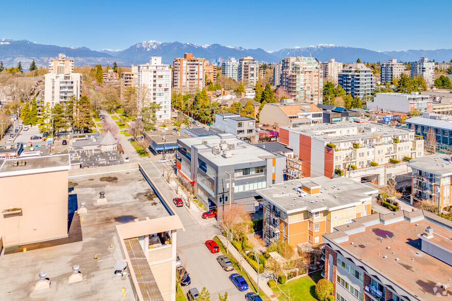 5704 Balsam St, Vancouver, BC for lease - Aerial - Image 2 of 3