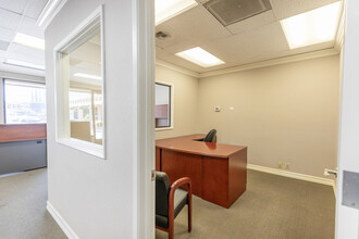 455 Watt Ave, Sacramento, CA for lease Interior Photo- Image 2 of 10