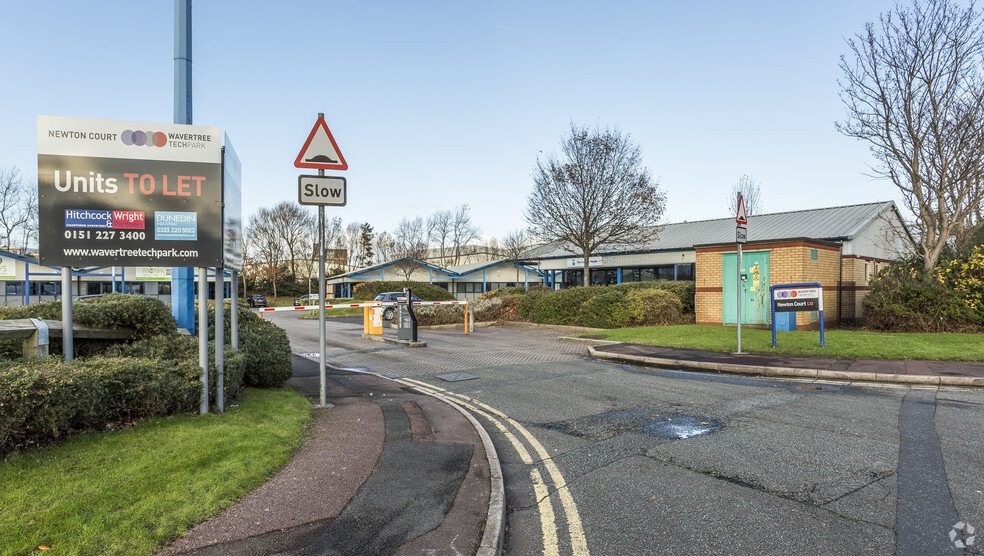 Newton Ct, Liverpool for lease - Primary Photo - Image 1 of 3