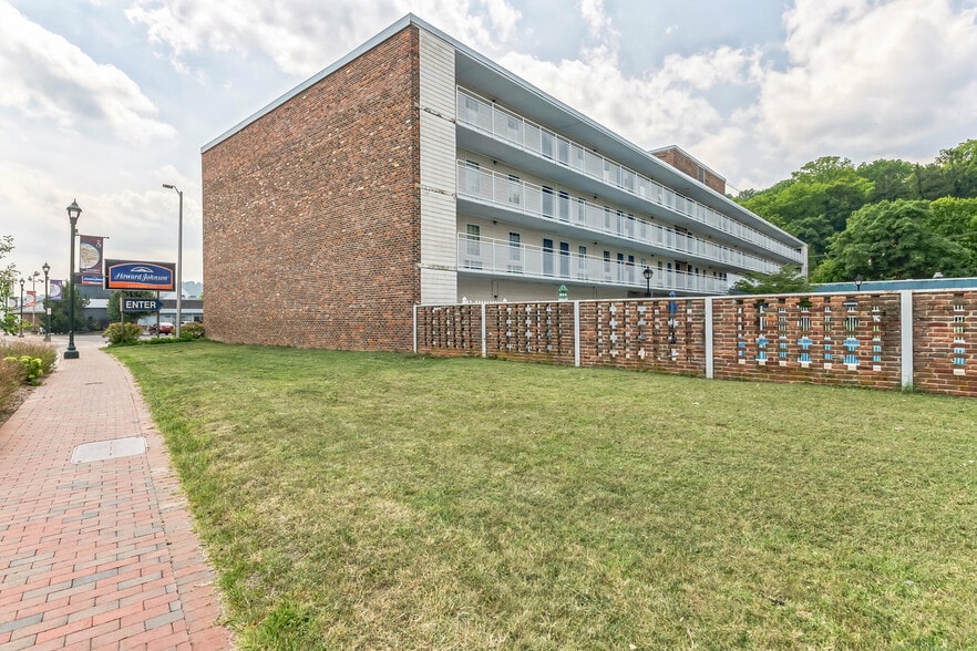 268 N Central Ave, Staunton, VA for sale - Primary Photo - Image 1 of 1