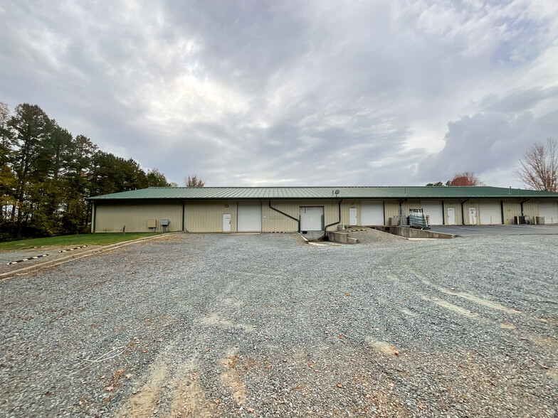 2040 Independence Commerce Dr, Stallings, NC for lease - Building Photo - Image 2 of 7