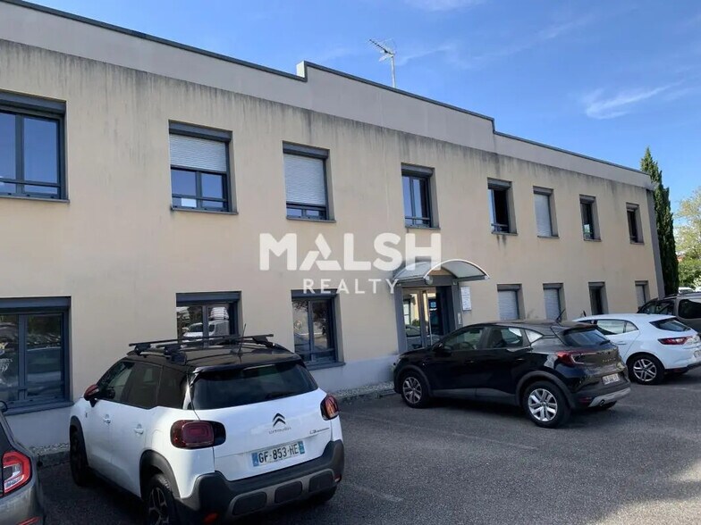 Office in Neyron for lease - Building Photo - Image 1 of 13