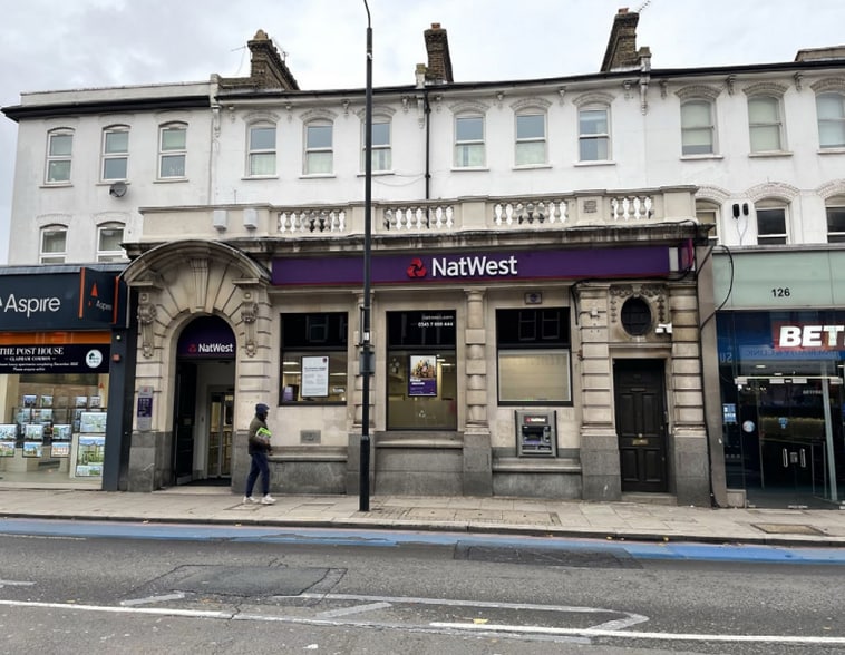 128 High St, London for sale - Building Photo - Image 1 of 1