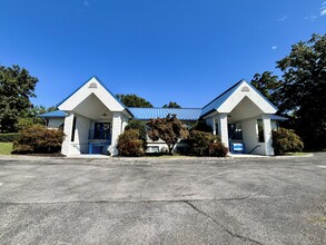 8537 Asheville Hwy, Knoxville, TN for lease Building Photo- Image 1 of 10