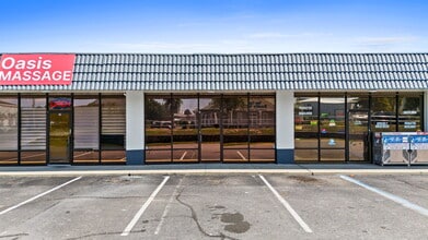 1209 Airport Rd, Destin, FL for lease Interior Photo- Image 1 of 9