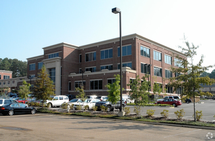 1400 Meadowbrook Rd, Jackson, MS for lease - Primary Photo - Image 1 of 3