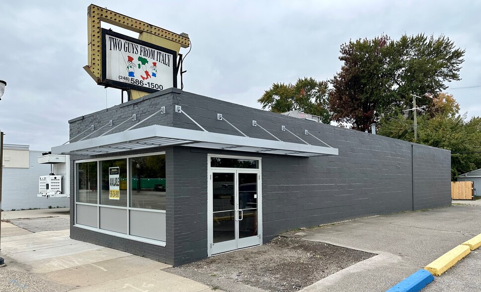 23725 John R Rd, Hazel Park, MI for lease - Building Photo - Image 1 of 5