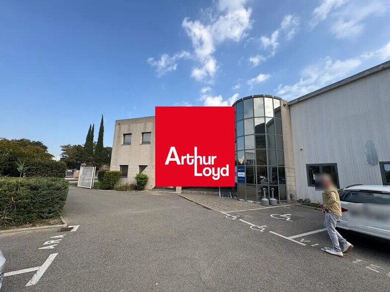 Office in Gémenos for lease - Building Photo - Image 1 of 21