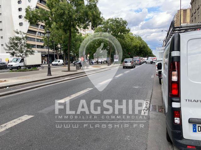 Retail in Paris for lease Aerial- Image 1 of 3