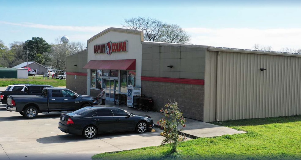 911 1st ave, Kinder, LA for sale - Building Photo - Image 1 of 7