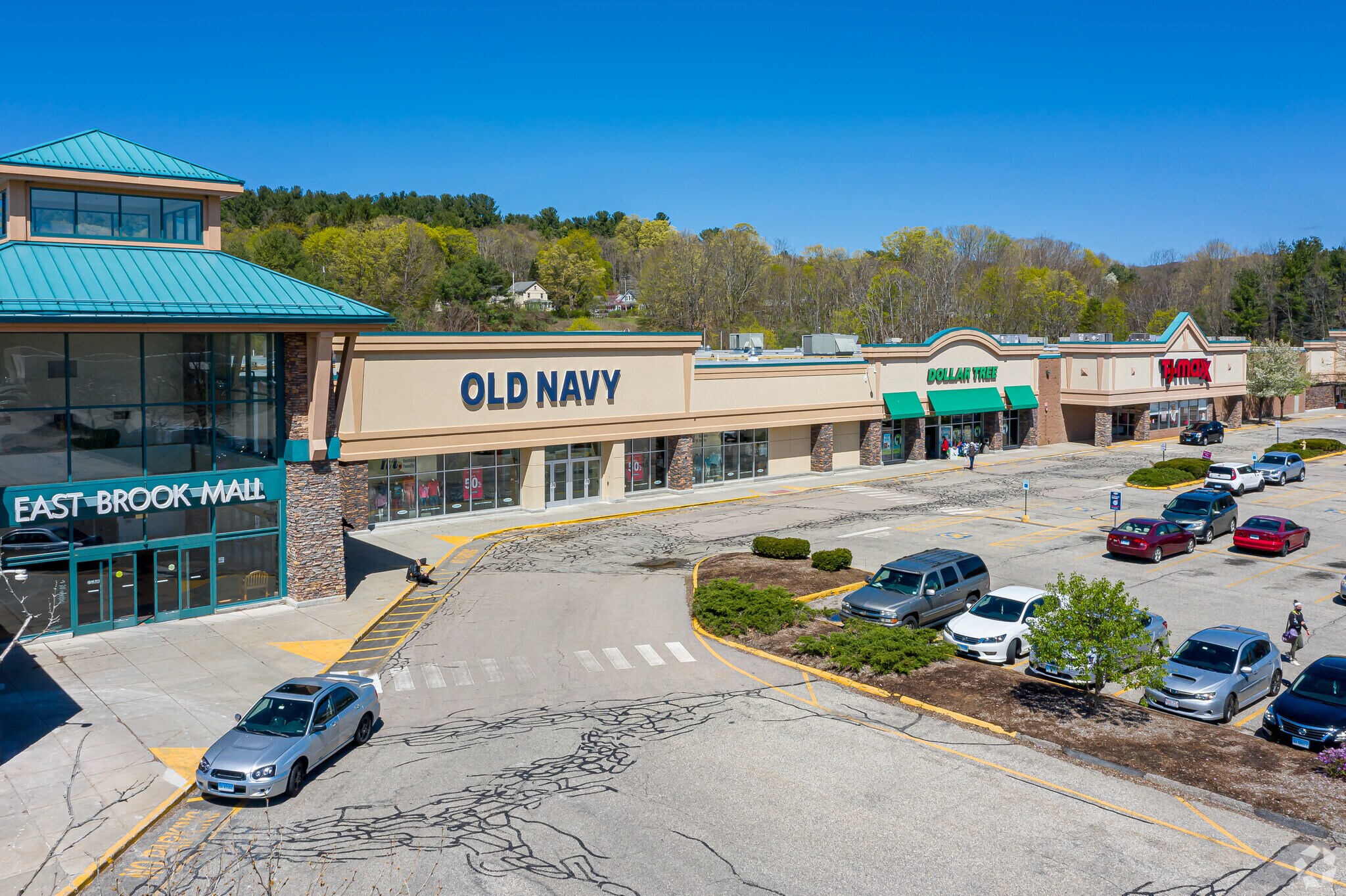 95 Storrs Rd, Mansfield Center, CT for sale Primary Photo- Image 1 of 1