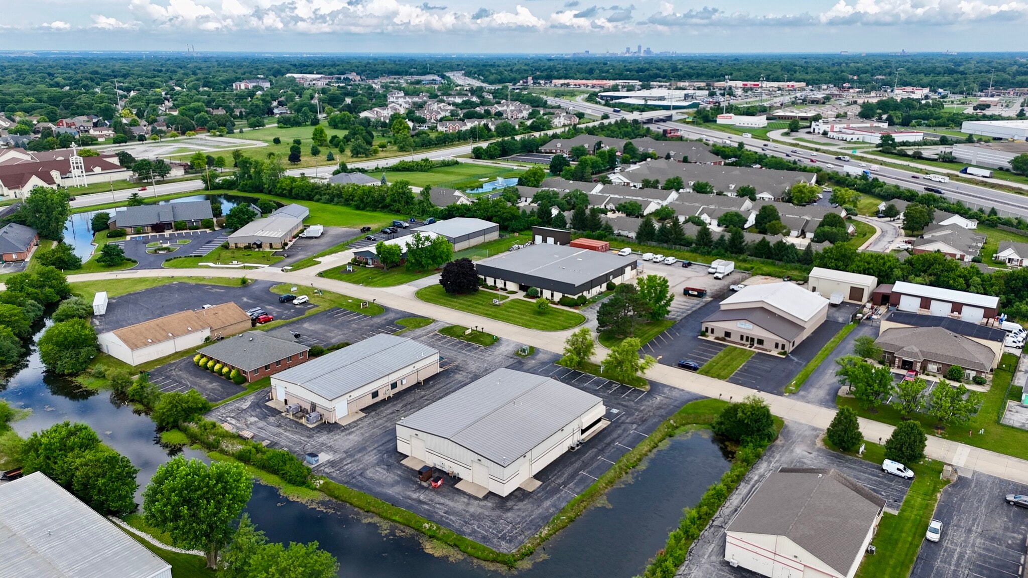 5237 Commerce Cir, Indianapolis, IN for sale Building Photo- Image 1 of 1