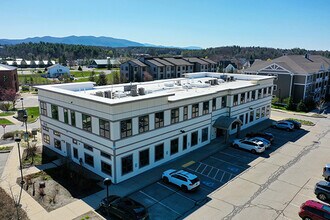 156 S Village Grn, Middlebury, VT for lease Building Photo- Image 2 of 6
