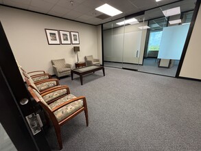 1880 S Dairy Ashford Rd, Houston, TX for lease Building Photo- Image 1 of 4