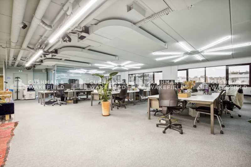 Office in Levallois-Perret for lease Interior Photo- Image 1 of 14