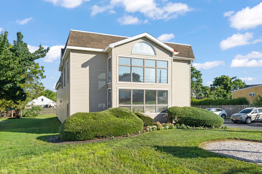 410 S Main St, Pleasantville, NJ for sale - Building Photo - Image 1 of 36