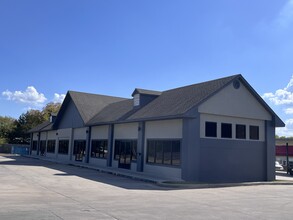 1052 Northwest Blvd, Ardmore, OK for lease Building Photo- Image 1 of 5