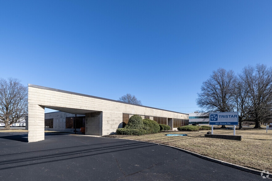 201 Grove Rd, Thorofare, NJ for sale - Primary Photo - Image 1 of 6