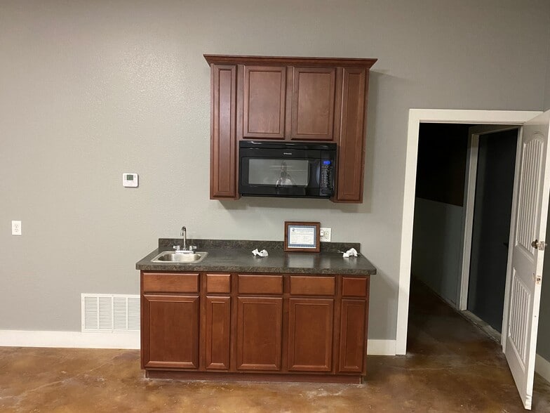 1611 State Highway 276, Rockwall, TX for lease - Building Photo - Image 3 of 9