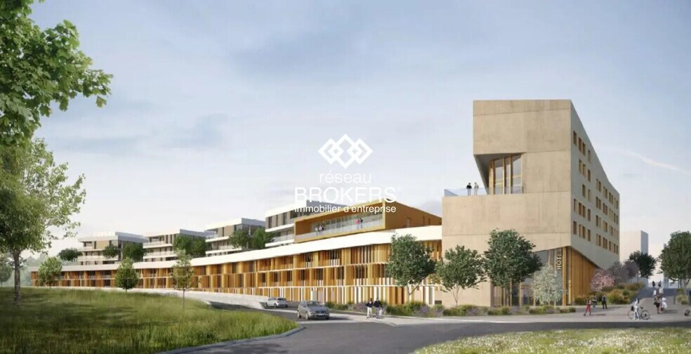 Office in Annecy for lease - Building Photo - Image 2 of 9