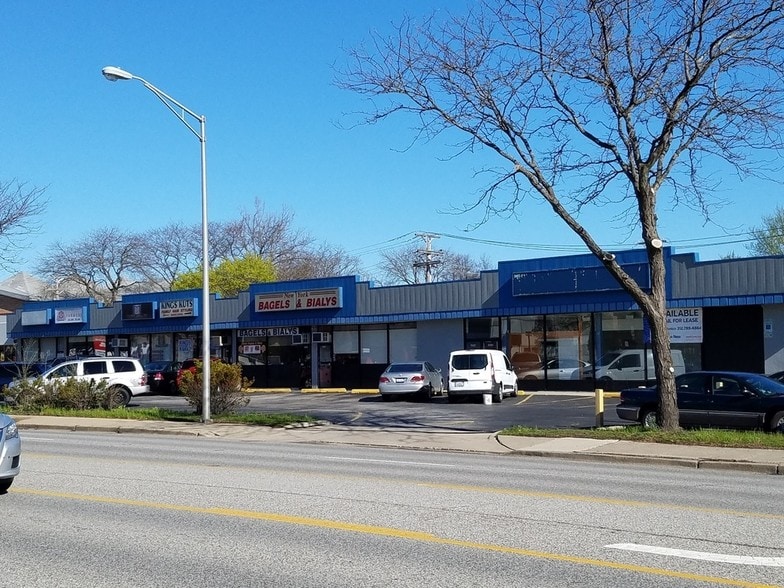 3552-3562 Dempster St, Skokie, IL for lease - Building Photo - Image 3 of 6
