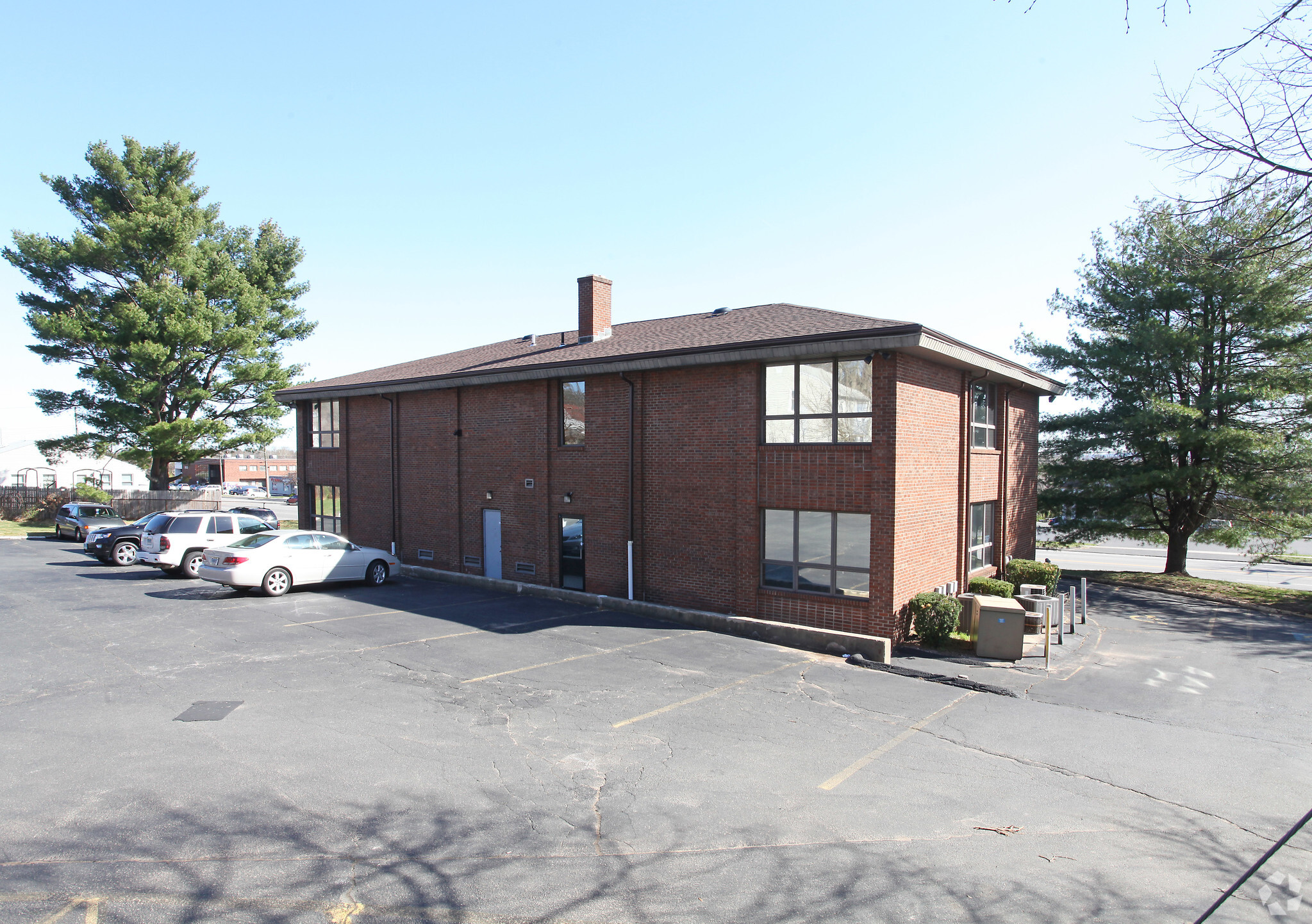 899 Silas Deane Hwy, Wethersfield, CT 06109 - Office for Lease | LoopNet