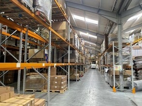 Barlow Dr, West Bromwich for lease Interior Photo- Image 2 of 6