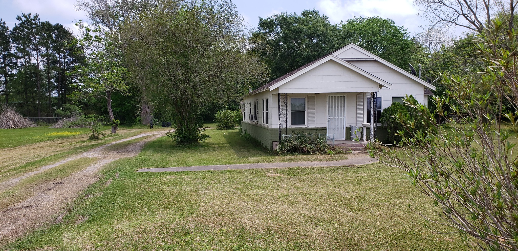 21055 Highway 35, Alvin, TX for sale Primary Photo- Image 1 of 1