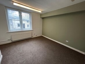 5-7 Waddington Rd, Clitheroe for lease Interior Photo- Image 1 of 5