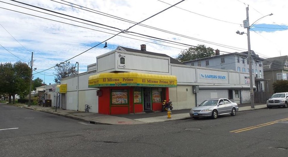 670 Noble Ave, Bridgeport, CT for sale - Building Photo - Image 1 of 1