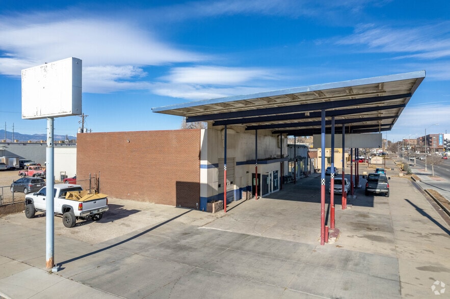 37-47 S Main St, Longmont, CO for lease - Primary Photo - Image 1 of 8